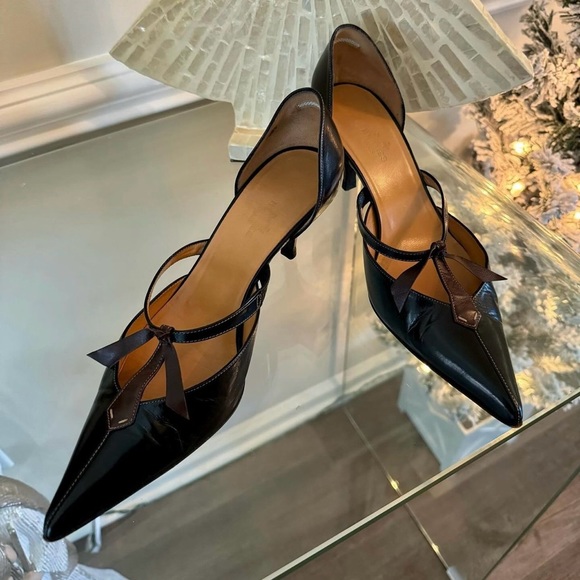 Hermès - Vintage Leather Pumps with Brown Bow - Picture 2 of 9